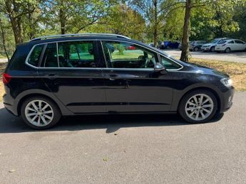 Volkswagen Golf GT TSI DSG