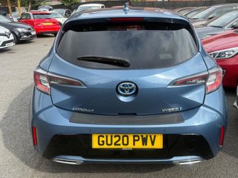 Toyota Corolla 2.0 VVT-h Excel CVT Euro 6 5dr 181BHP