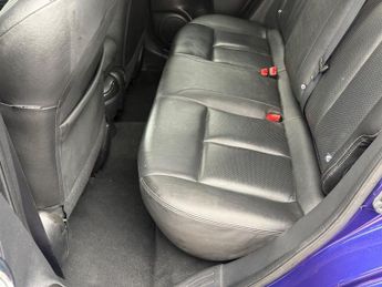 Nissan Juke TEKNA XTRONIC