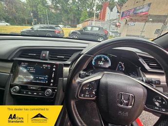 Honda Civic 1.0 VTEC SR