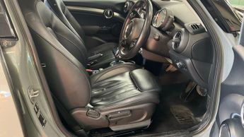 MINI Mini COOPER EXCLUSIVE
