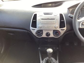 Hyundai I20 1.2 Comfort Hatchback 5dr Petrol Manual Euro 5 (77 bhp)