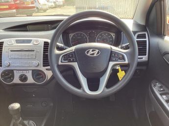 Hyundai I20 1.2 Comfort Hatchback 5dr Petrol Manual Euro 5 (77 bhp)