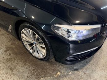 BMW 5 SERIES 3.0 530d SE Saloon 4dr Diesel Auto Euro 6 (s/s) (265 ps)