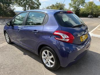 Peugeot 208 HDI ACTIVE