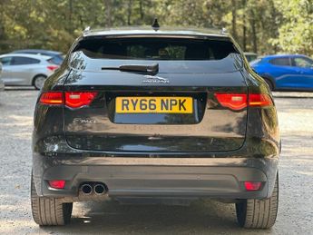 Jaguar F-Pace R-SPORT AWD