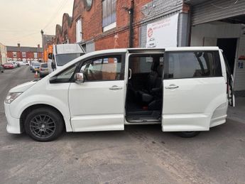 Mitsubishi Delica 2.0 AUTOMATIC PETEOL MPV POWER DOORS