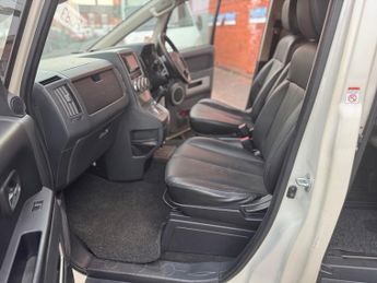 Mitsubishi Delica 2.0 AUTOMATIC PETEOL MPV POWER DOORS