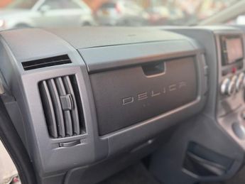 Mitsubishi Delica 2.0 AUTOMATIC PETEOL MPV POWER DOORS