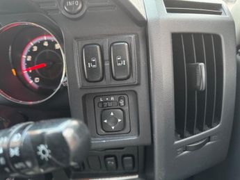 Mitsubishi Delica 2.0 AUTOMATIC PETEOL MPV POWER DOORS