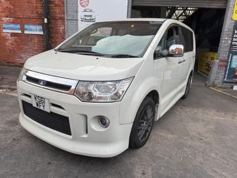 Mitsubishi Delica 2.0 AUTOMATIC PETEOL MPV POWER DOORS