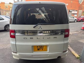 Mitsubishi Delica 2.0 AUTOMATIC PETEOL MPV POWER DOORS