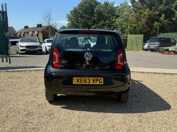 Volkswagen Up 1.0 Automatic