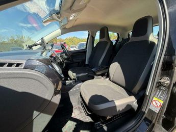 Volkswagen Up 1.0 Automatic
