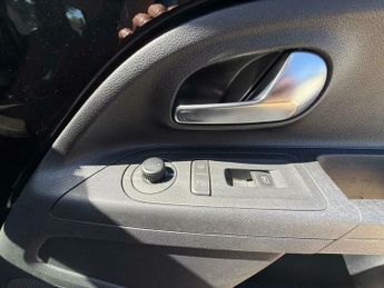 Volkswagen Up 1.0 Automatic