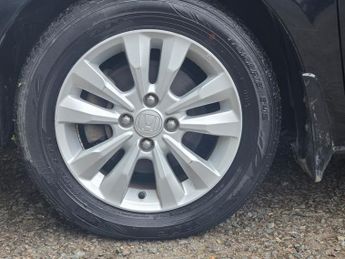 Honda Jazz 1.3h IMA HE Hatchback 5dr Petrol Hybrid CVT Euro 5 (102 ps)