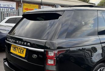 Land Rover Range Rover 5.0 V8 Autobiography SUV 5dr Petrol Auto 4WD Euro 6 (s/s) (510 p