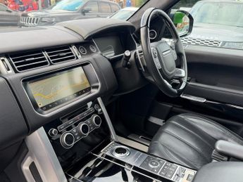 Land Rover Range Rover 5.0 V8 Autobiography SUV 5dr Petrol Auto 4WD Euro 6 (s/s) (510 p