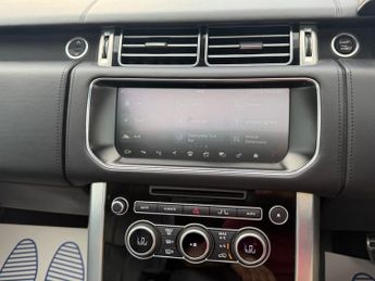 Land Rover Range Rover 5.0 V8 Autobiography SUV 5dr Petrol Auto 4WD Euro 6 (s/s) (510 p