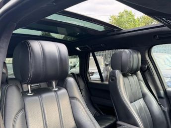 Land Rover Range Rover 5.0 V8 Autobiography SUV 5dr Petrol Auto 4WD Euro 6 (s/s) (510 p