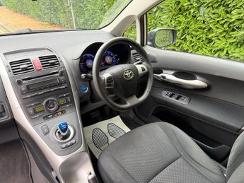 Toyota Auris T4