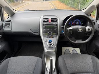 Toyota Auris T4