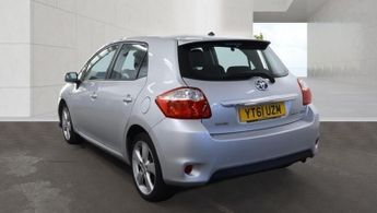 Toyota Auris T4