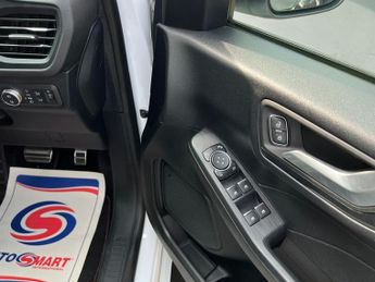 Ford Kuga 2.5 EcoBoost Duratec 14.4kWh ST-Line SUV 5dr Petrol Plug-in Hybr