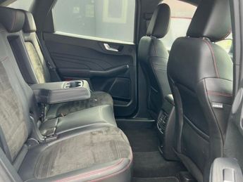 Ford Kuga 2.5 EcoBoost Duratec 14.4kWh ST-Line SUV 5dr Petrol Plug-in Hybr
