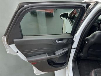 Ford Kuga 2.5 EcoBoost Duratec 14.4kWh ST-Line SUV 5dr Petrol Plug-in Hybr