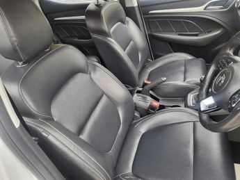 MG ZS EXCLUSIVE