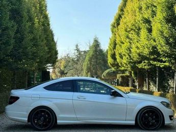 Mercedes-Benz C Class 2.1 C250 CDI BlueEfficiency AMG Sport G-Tronic+ Euro 5 (s/s) 2dr
