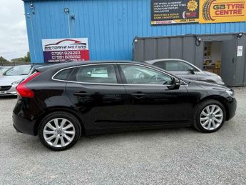 Volvo V40 2.0 D3 SE Lux Nav Auto Euro 6 (s/s) 5dr