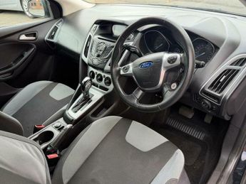 Ford Focus 1.6 Zetec Powershift Euro 5 5dr