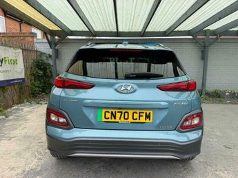 Hyundai KONA 64kWh Premium SE Auto 5dr (7kW Charger)