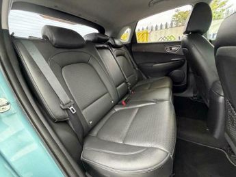 Hyundai KONA 64kWh Premium SE Auto 5dr (7kW Charger)