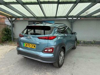 Hyundai KONA 64kWh Premium SE Auto 5dr (7kW Charger)