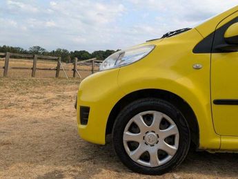 Peugeot 107 1.0 12V Urban 2 Tronic Euro 4 3dr