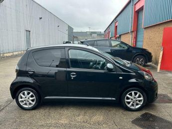 Toyota AYGO 1.0 VVT-i Mode Euro 5 5dr