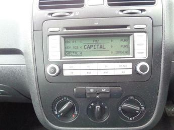 Volkswagen Golf 1.4 S 5dr