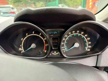 Ford Fiesta 1.0T EcoBoost Zetec S Euro 5 (s/s) 3dr