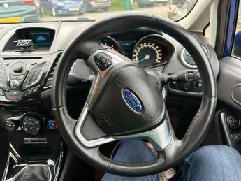 Ford Fiesta 1.0T EcoBoost Zetec S Euro 5 (s/s) 3dr