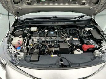 Toyota Corolla 1.8 VVT-h Icon Tech Touring Sports CVT Euro 6 (s/s) 5dr