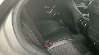 Mercedes-Benz A Class 1.5 A180d Sport (Premium) 7G-DCT Euro 6 (s/s) 5dr