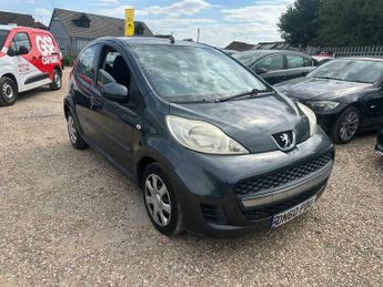 Peugeot 107 1.0 12V Urban Euro 5 5dr