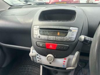 Peugeot 107 1.0 12V Urban Euro 5 5dr