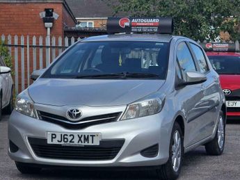 Toyota Yaris 1.33 Dual VVT-i TR Multidrive S Euro 5 5dr
