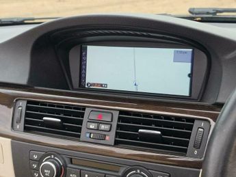 BMW 3 SERIES 3.0 335i SE Convertible 2dr Petrol DCT Euro 5 (306 ps)