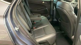 Hyundai Tucson 2.0 CRDi Premium Auto 4WD Euro 6 5dr
