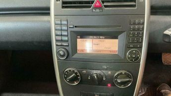 Mercedes-Benz A Class 1.7 A180 Avantgarde SE CVT 5dr